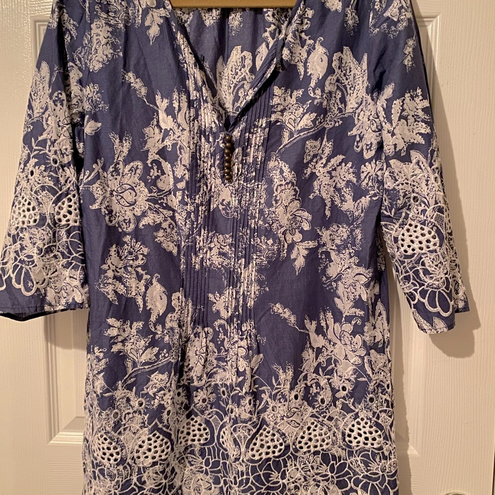 Soft surrounding women’s tunic